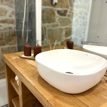 Homestay Pacos De Douro - 1 Jardin & Lumiere