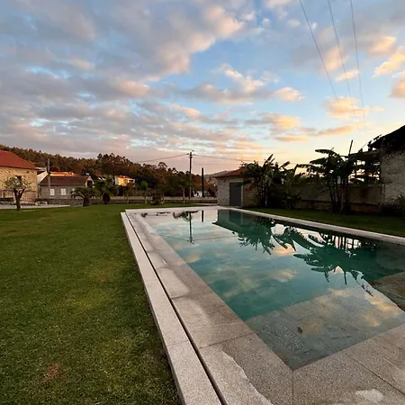 Homestay Pacos De Douro - 1 Jardin & Lumiere Romariz
